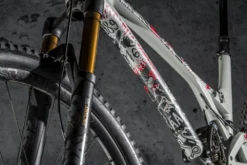 Dyedbro Chainsaw Black Red Matt -Cycling Equipment Store 77998 dyedbro chainsaw black red mat